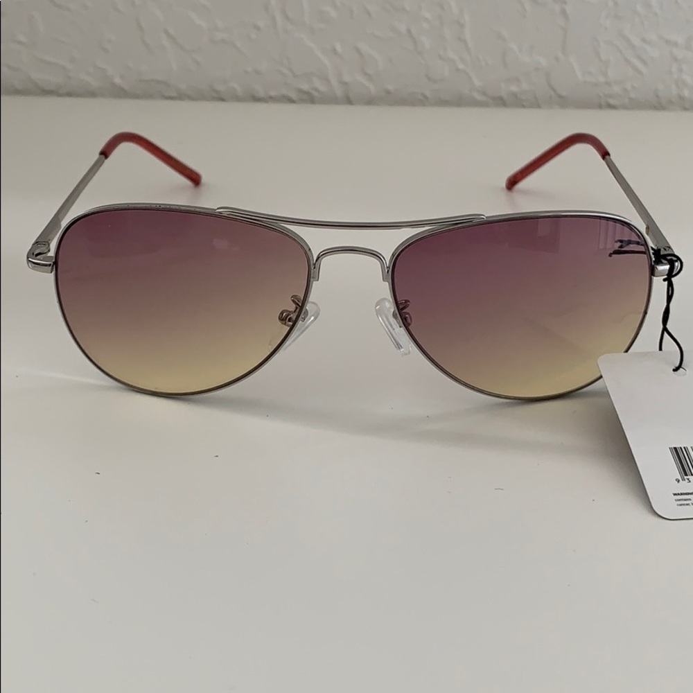 🆕 🆑 SUNGLASSES
